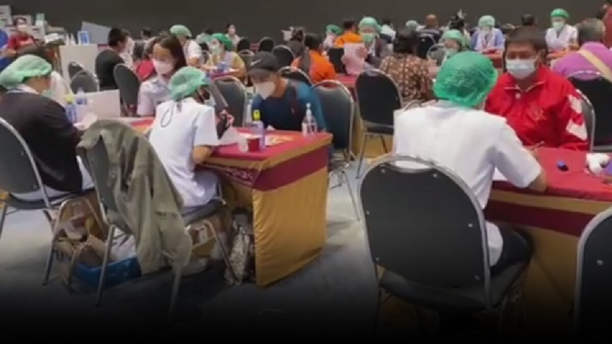 2 คลัสเตอร์โรงงานไก่โคราชติดเชื้อเพิ่ม 2 คลัสเตอร์โรงงานไก่โคราชติดเชื้อเพิ่ม