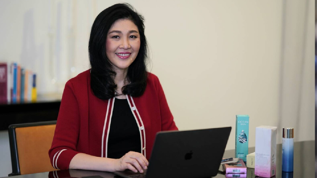 ยิ่งลักษณ์ โพสต์ให้กำลังใจน้องๆ ทำธุรกิจออนไลน์ แนะผู้ประกอบการไทยปรับตัว ยิ่งลักษณ์ โพสต์ให้กำลังใจน้องๆ ทำธุรกิจออนไลน์ แนะผู้ประกอบการไทยปรับตัว