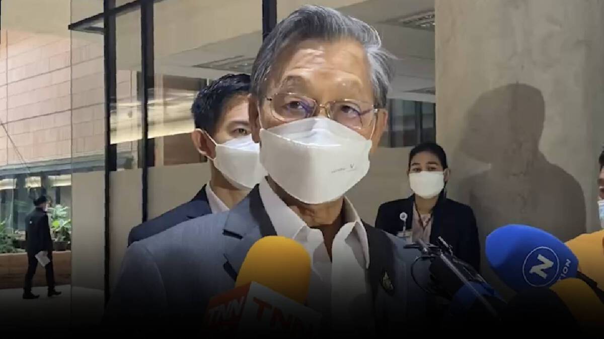 "ชวน" ชี้ ยังไม่มีประเด็นยื่นตีความร่างแก้รัฐธรรมนูญ "ชวน" ชี้ ยังไม่มีประเด็นยื่นตีความร่างแก้รัฐธรรมนูญ