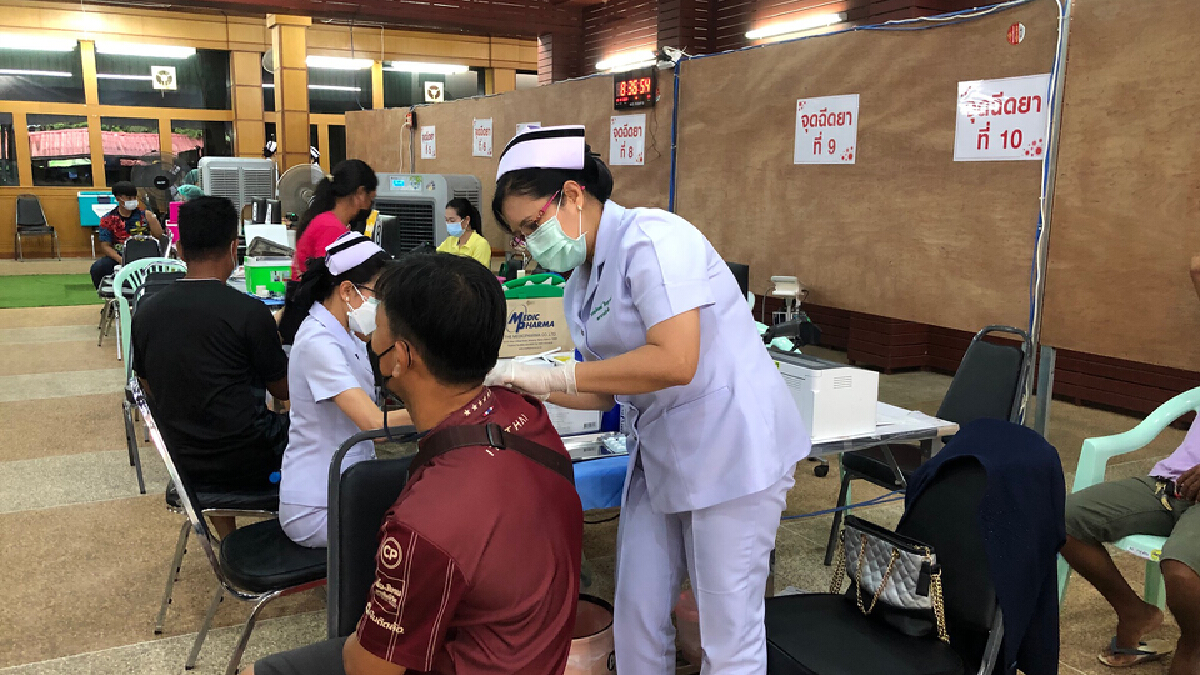 หนองคายฉีดวัคซีนโควิดถวายเป็นพระราชกุศลรัชกาลที่ ๙