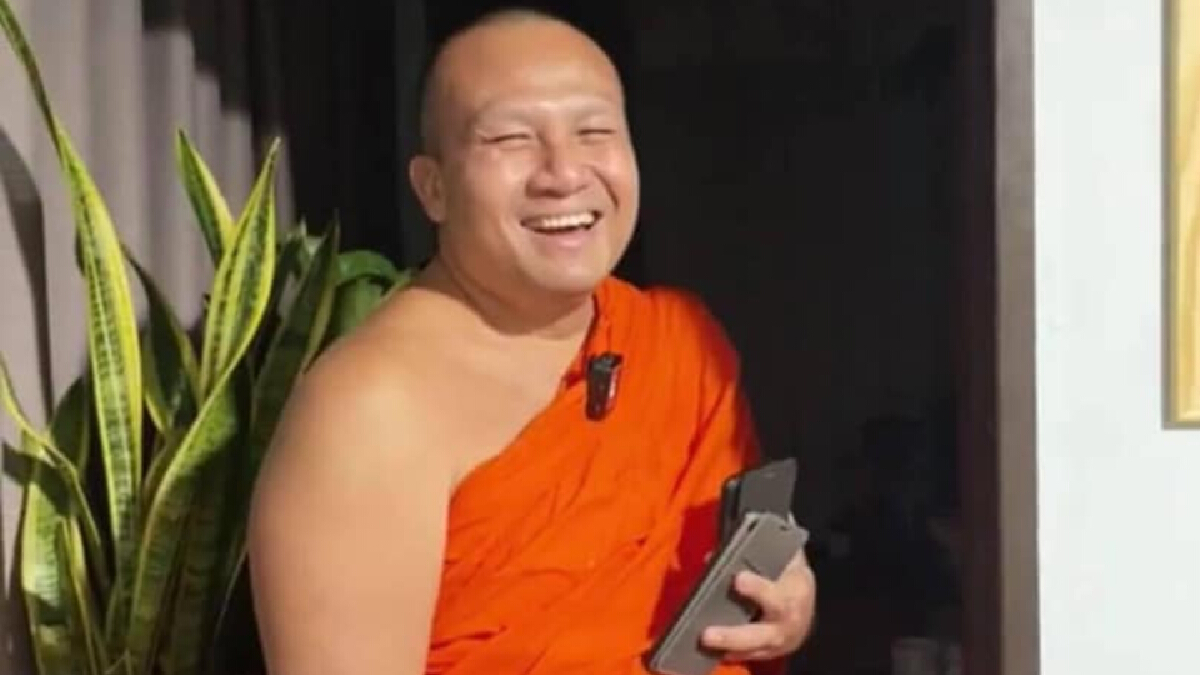 ย้อนวลีเด็ด “สมปอง” สมัยยังเป็นพระ เคยสอนธรรมะอะไรไว้บ้าง ย้อนวลีเด็ด “สมปอง” สมัยยังเป็นพระ เคยสอนธรรมะอะไรไว้บ้าง
