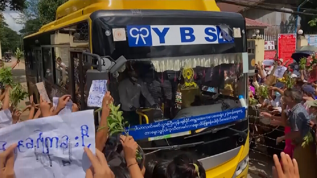 เมียนมาปล่อยนักโทษเป็นวันที่ 2 พร้อมเปิดตัวเลขเศรษฐกิจ