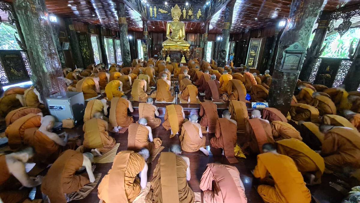 กาฬสินธุ์พระสายป่าขอความเป็นธรรมให้เจ้าคุณบัวศรี ยื่นหนังสือ กมธ.ศาสนา