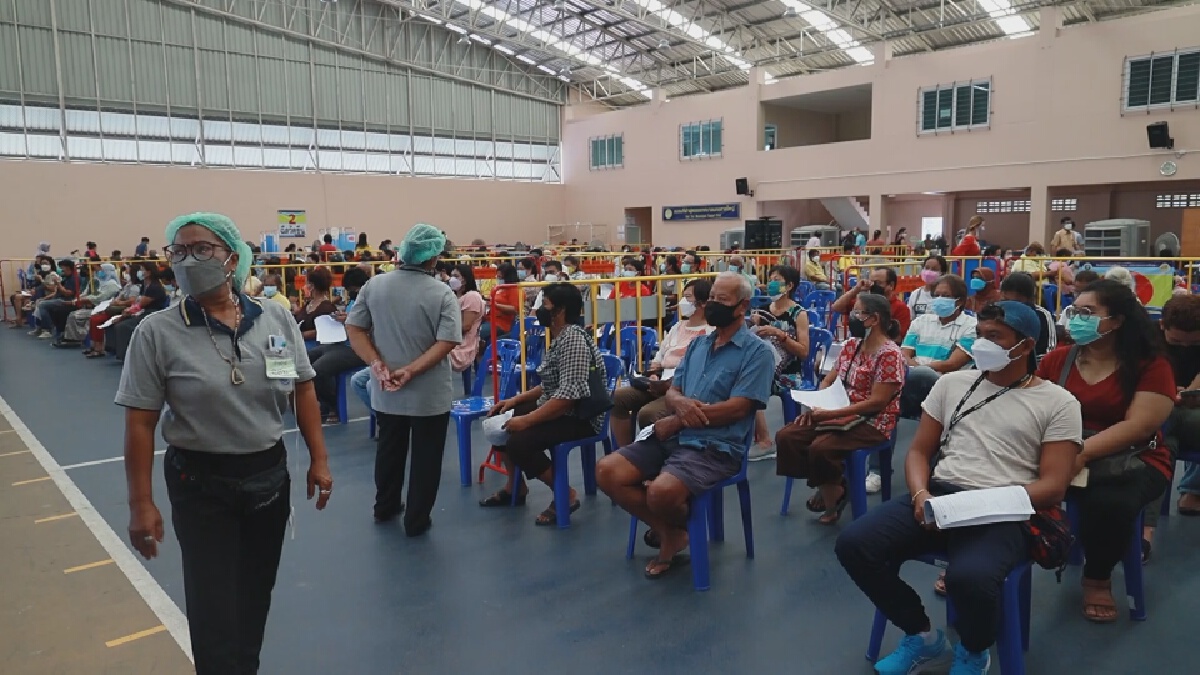 สงขลาปรับสูตรวัคซีนอัดไฟเซอร์ 2 เข็มคุมรอยต่อชายแดนใต้ สงขลาปรับสูตรวัคซีนอัดไฟเซอร์ 2 เข็มคุมรอยต่อชายแดนใต้