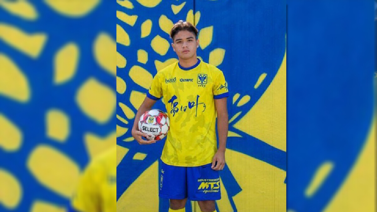 "โอเว่น ชาลี" แข้งลูกครึ่งเบลเยียม บินสมทบ U23 ถึงมองโกเลีย 23 ต.ค. นี้ "โอเว่น ชาลี" แข้งลูกครึ่งเบลเยียม บินสมทบ U23 ถึงมองโกเลีย 23 ต.ค. นี้