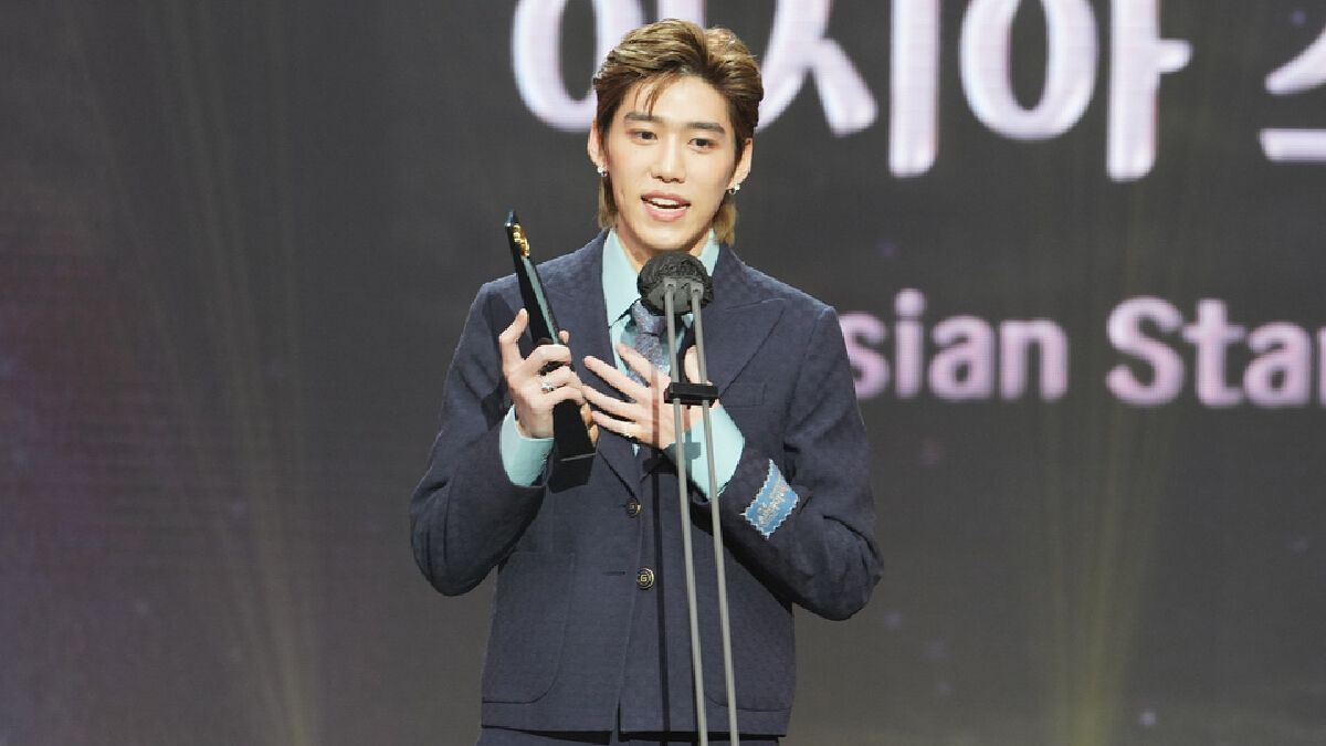 แฟนคลับกรี๊ดสนั่น "พีพี กฤษฏ์" คว้ารางวัล Asian Star Prize ที่เกาหลีใต้