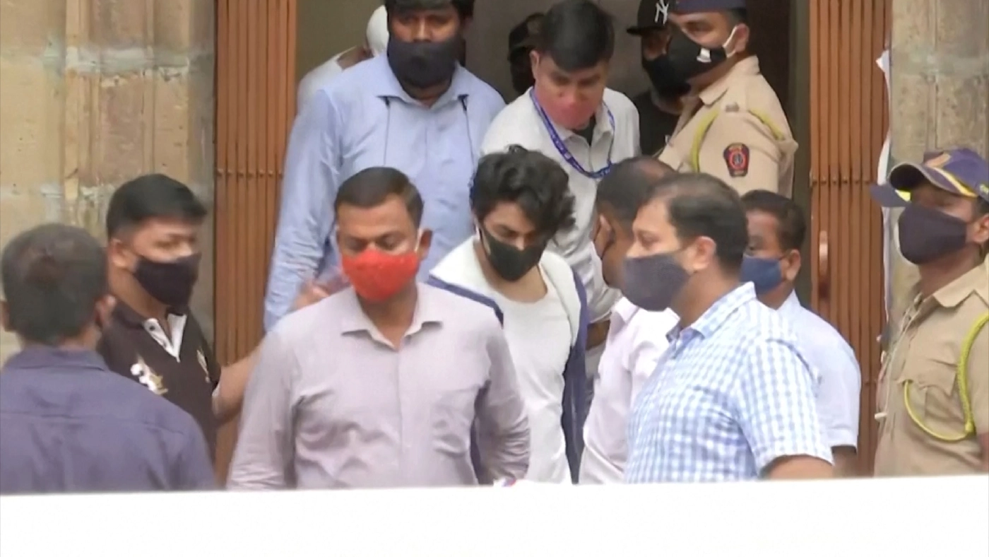 ลูกชายพระเอกอินเดีย ชาห์ รุกห์ ข่าน อดประกันตัวคดียาเสพติด