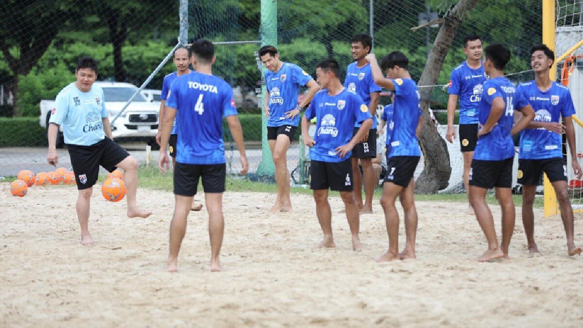 ทัพเท้าเปล่าช้างศึกรวมพลซ้อมก่อนลงป้องกันแชมป์อาเซียน