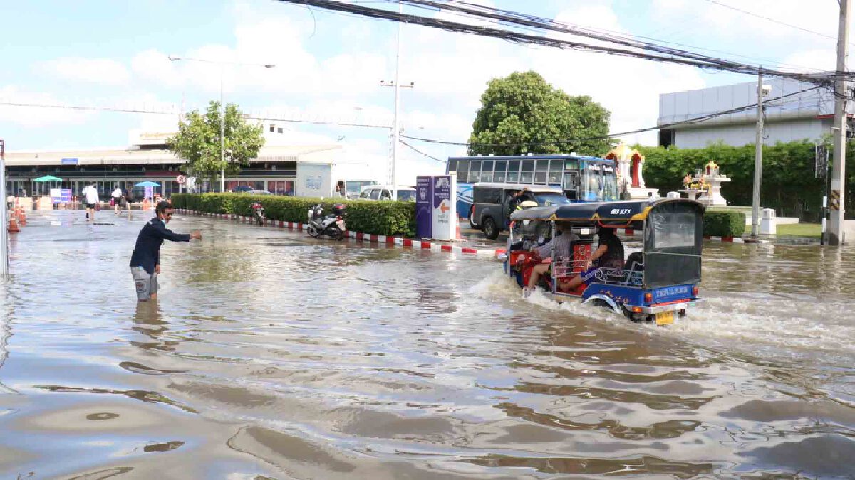 โรงเรียน-โรงพยาบาลเมืองโคราชจมน้ำเรียบร้อย