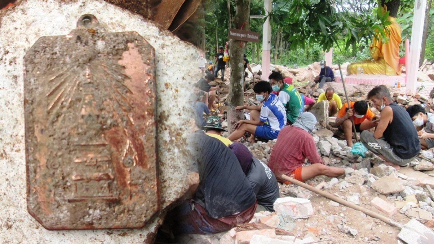 กรุแตก !! พบเหรียญสมโภชพระธาตุพนมปี 18 นับร้อย ราคาบูชาพุ่ง
