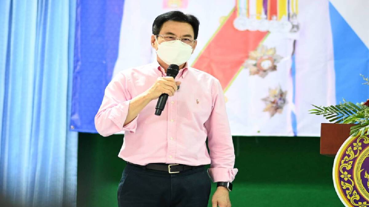 "ซูเปอร์โพล" เปิดตัว "บิ๊กตู่-จุรินทร์" คู่ชิงนายกฯ