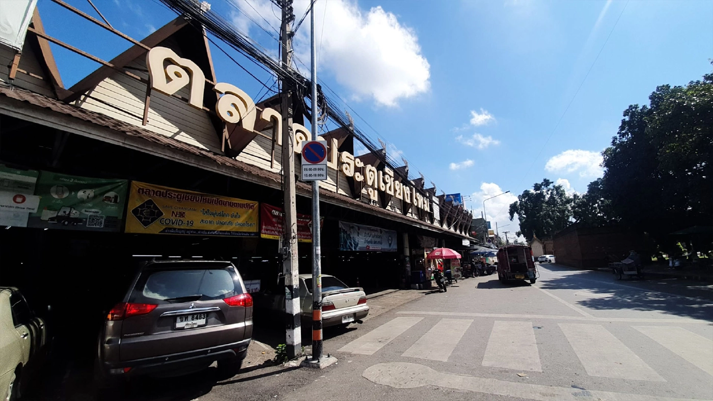 ตลาดประตูเชียงใหม่เหงาหลังพบติดเชื้อ56 ราย