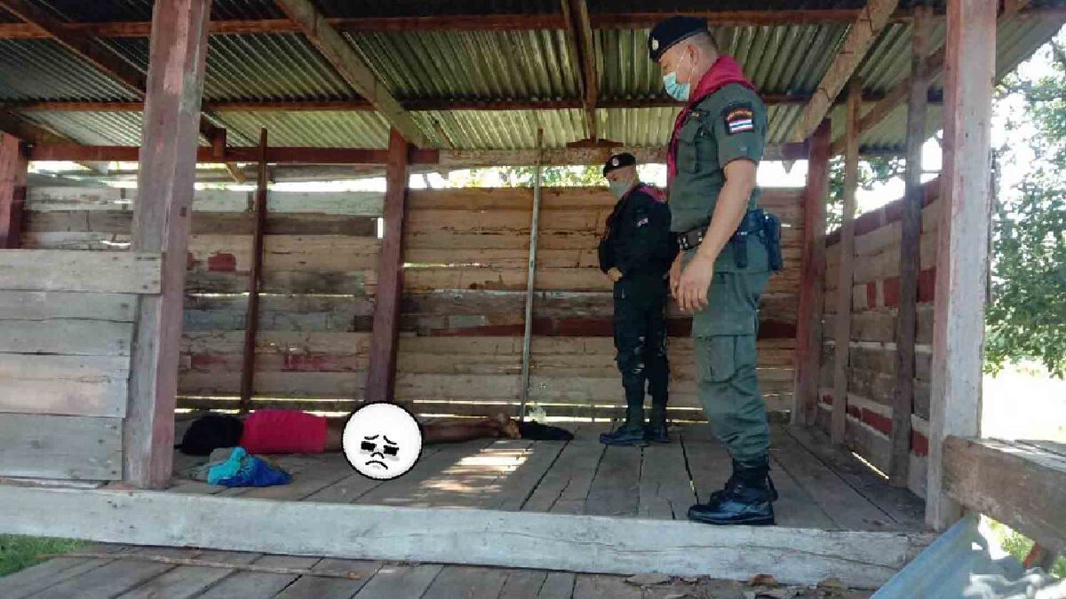 พบศพชายเสียชีวิตปริศนานอนแข็งในศาลาผาแดง พบศพชายเสียชีวิตปริศนานอนแข็งในศาลาผาแดง