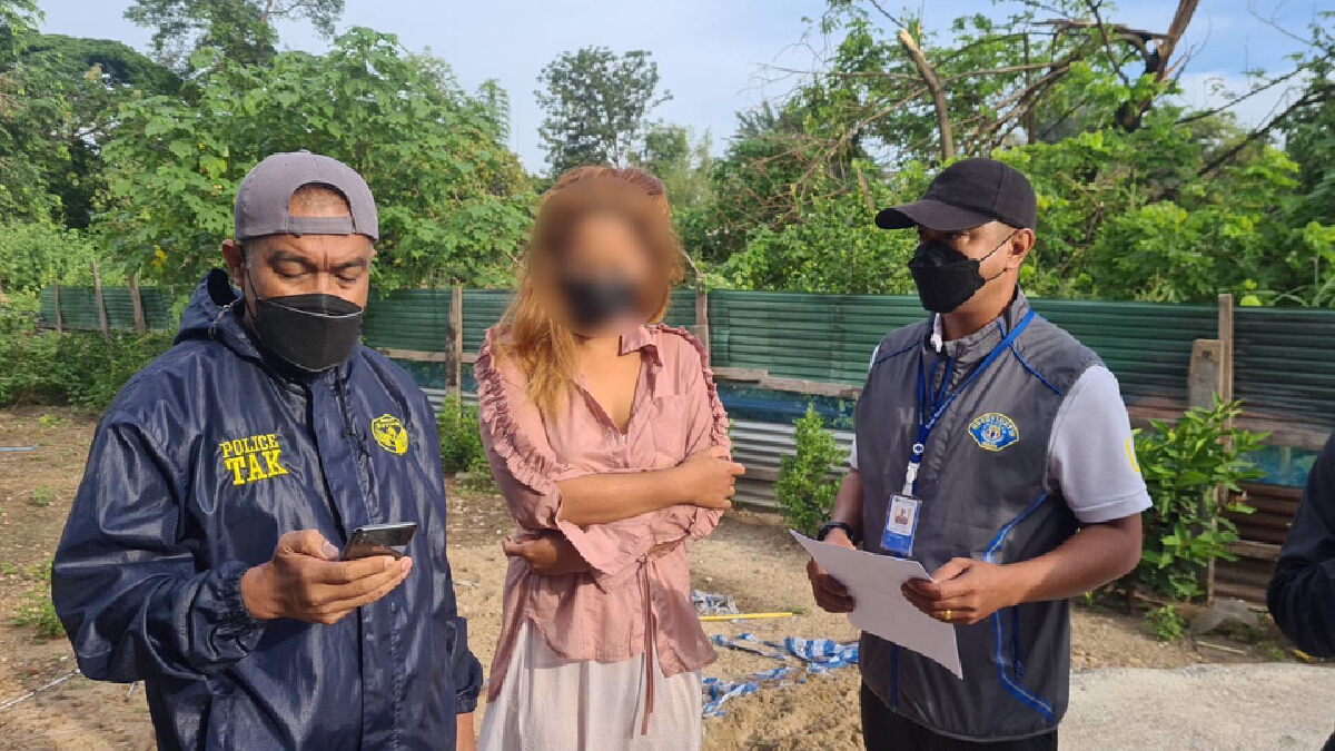 รวบแล้ว“น้องปราย” สาวประเภทสองโชว์สยิว