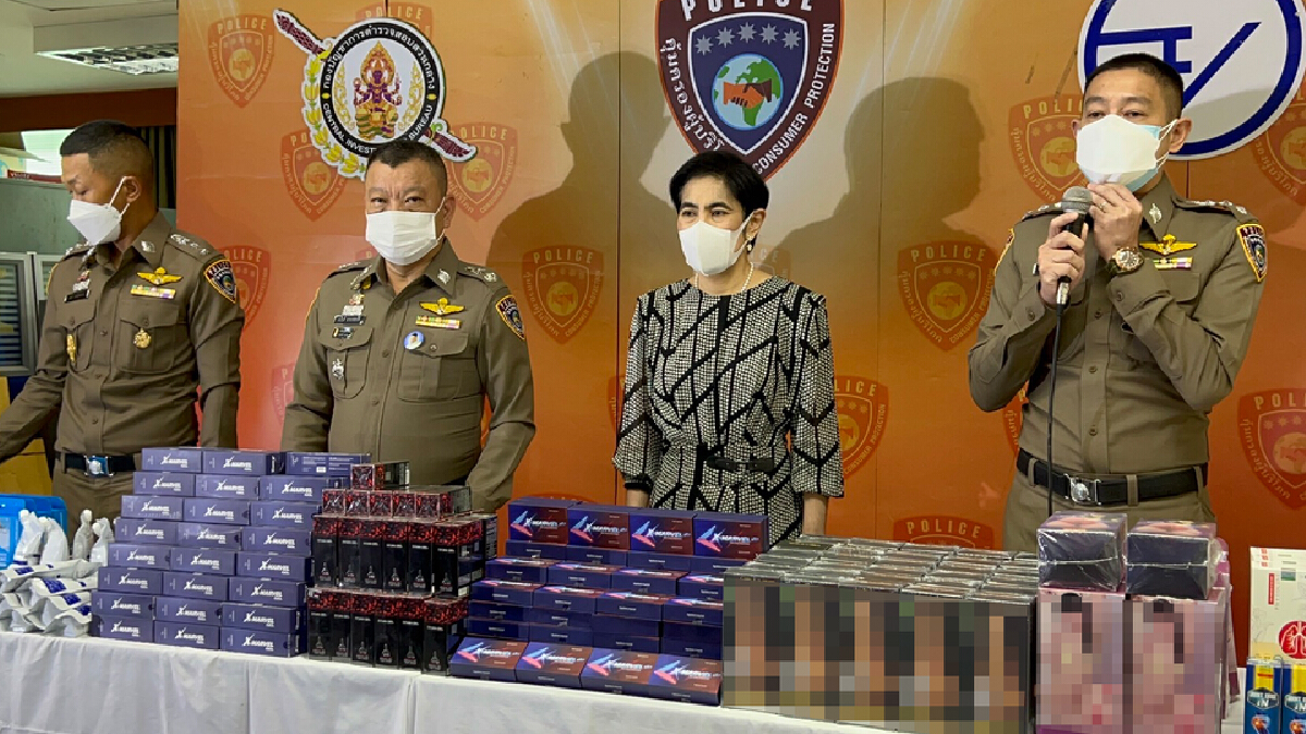 ตำรวจ ปคบ.- อย. จับ 2 ผัวเมีย ลอบขายยาปลุกเซ็กซ์ - ทอย ไร้มาตรฐาน