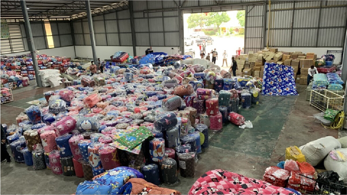 สืบภาค 2 ร่วมกับฝ่ายปกครองทลายโกดังสินค้าละเมิดลิขสิทธิ์มูลค่ากว่า 10 ล.บ.