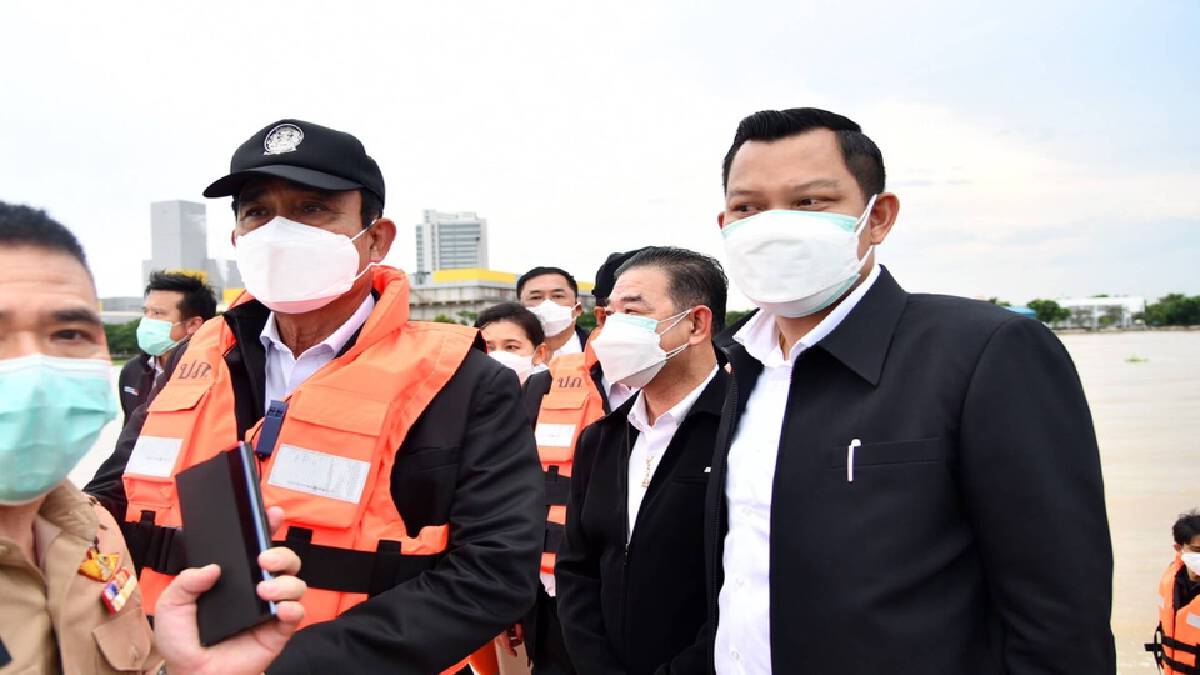 โฆษกรัฐบาล ติงม็อบขวางนายกฯ ลงพื้นที่ช่วยประชาชนประสบภัยน้ำท่วม โฆษกรัฐบาล ติงม็อบขวางนายกฯ ลงพื้นที่ช่วยประชาชนประสบภัยน้ำท่วม