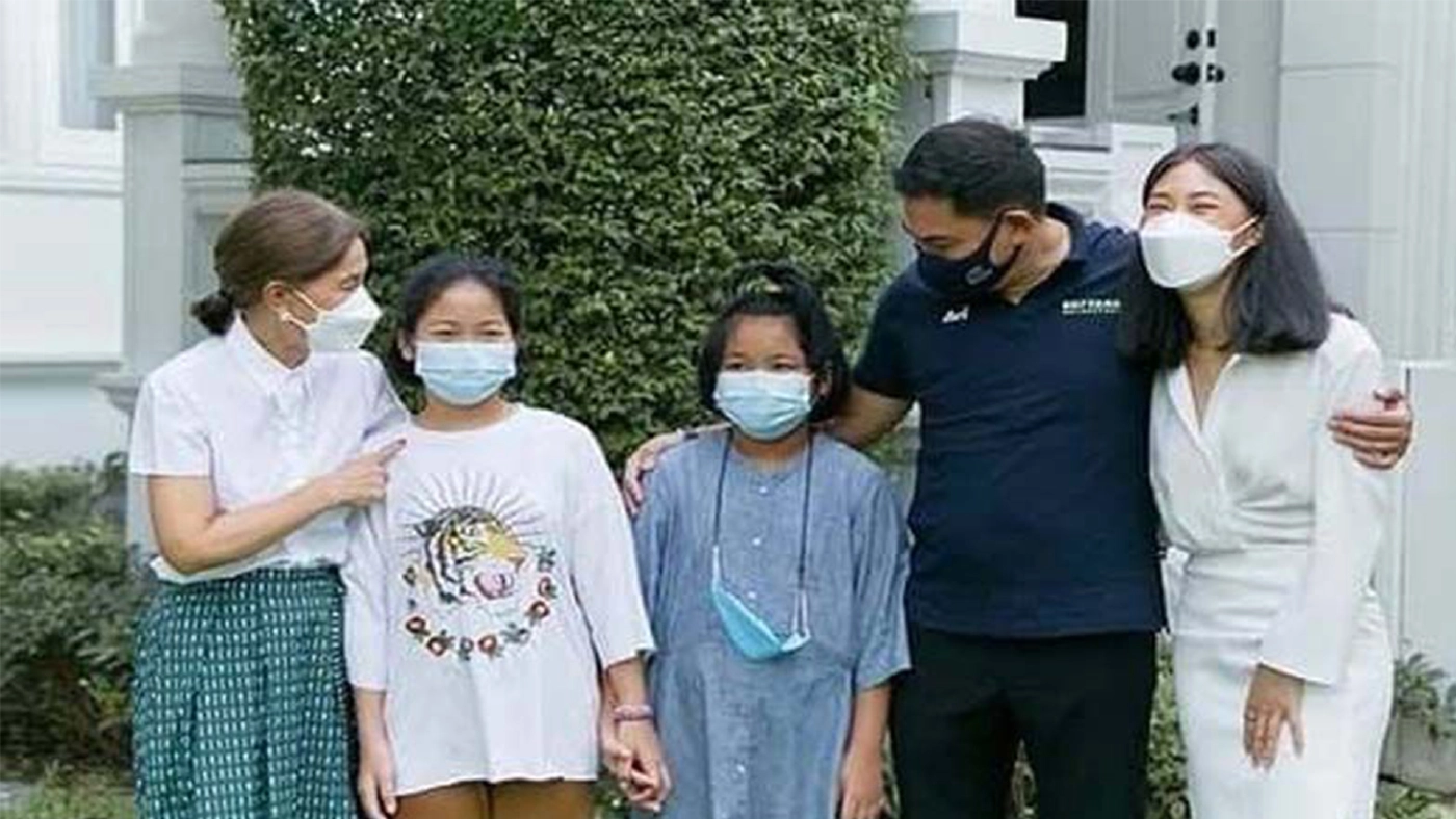 นายกฯตู่ นันทิดา-เอ๋ ชนม์สวัสดิ์ รับอุปถัมภ์ "น้องกระปุก-ออมสิน"