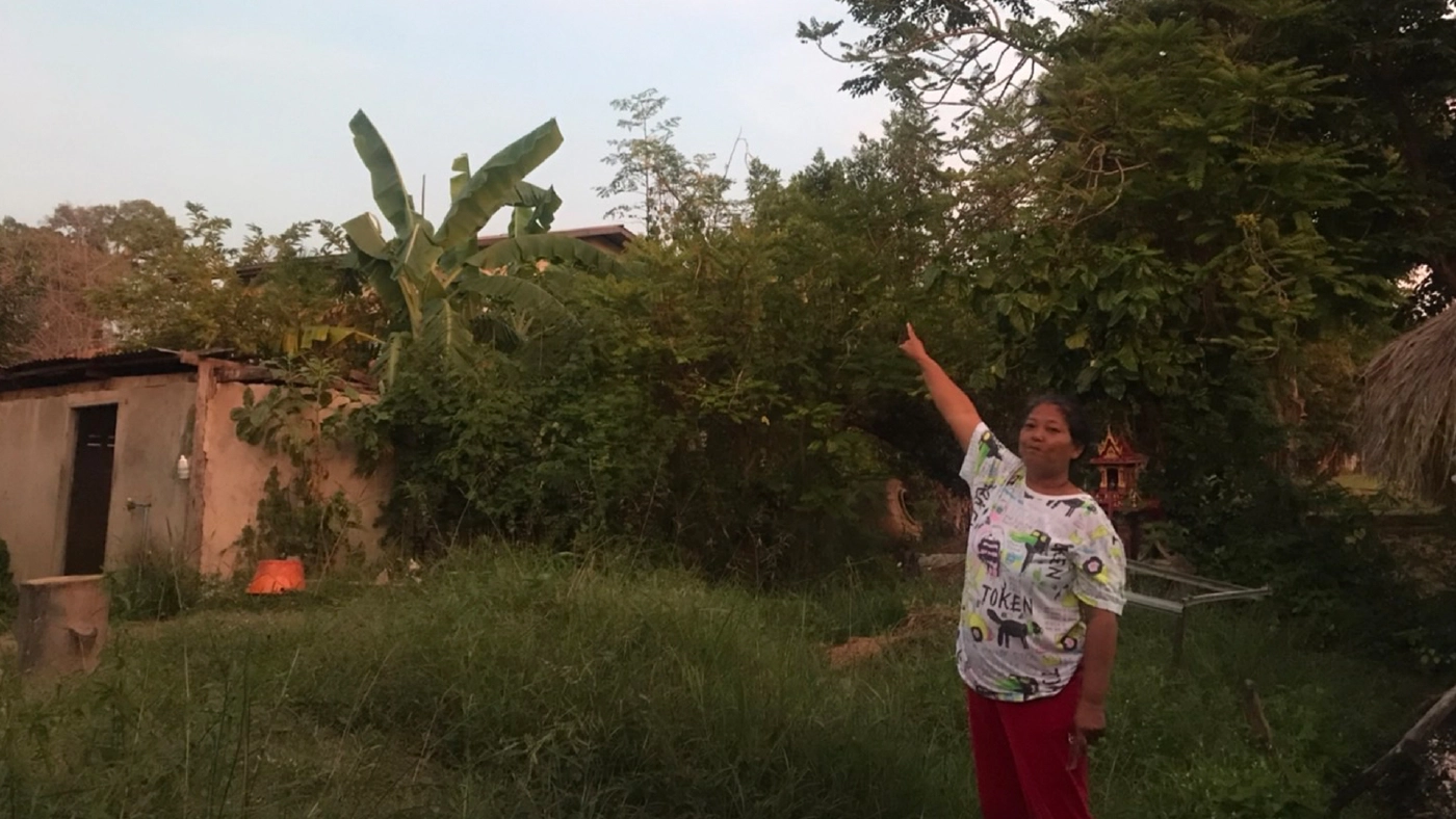 แสงไฟปริศนา ชาวบ้านเชื่อเป็นกระสือออกหากินยามค่ำคืน แสงไฟปริศนา ชาวบ้านเชื่อเป็นกระสือออกหากินยามค่ำคืน