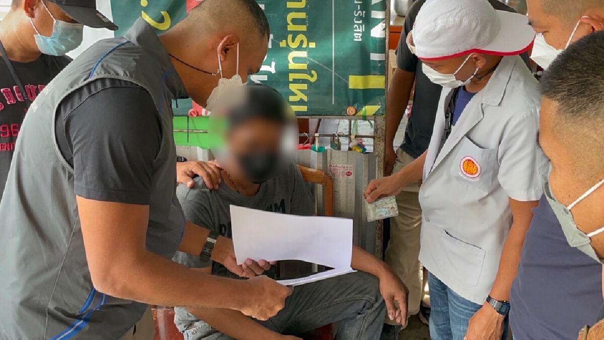 กว่า 17 ปี ถึงจับได้ ญาติต้องร้องขอกองปราบฯช่วย รวบ "บังเชน" กว่า 17 ปี ถึงจับได้ ญาติต้องร้องขอกองปราบฯช่วย รวบ "บังเชน"