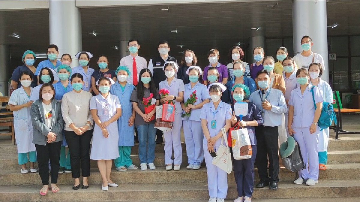ส่งนักรบชุดขาวสู้โควิด-19หนุนทีมรพ.นครพิงค์ ส่งนักรบชุดขาวสู้โควิด-19หนุนทีมรพ.นครพิงค์
