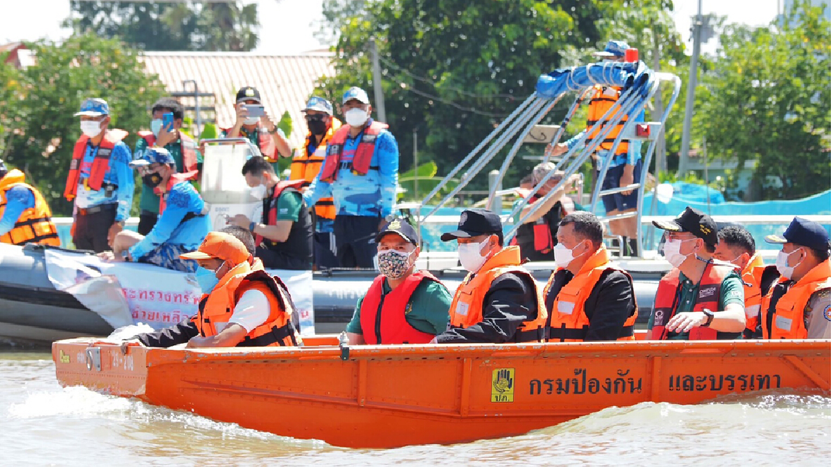 มท.1 ควง "วราวุธ" รัฐมนตรี ทส. ลงพื้นที่จ.สุพรรณบุรี มท.1 ควง "วราวุธ" รัฐมนตรี ทส. ลงพื้นที่จ.สุพรรณบุรี