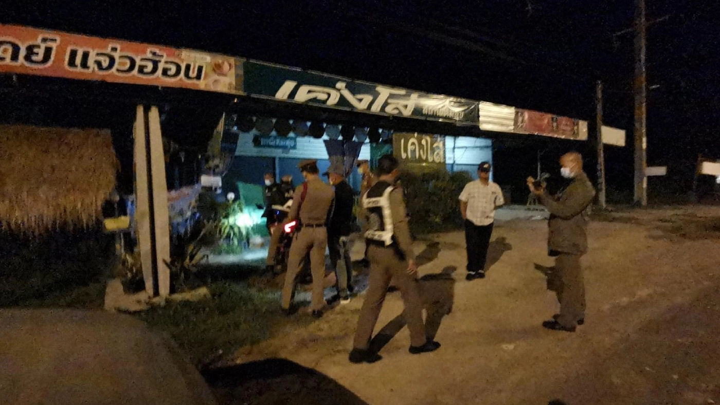 นักเที่ยวกลางคืนยิงกันเจ็บ 2 ตำรวจเร่งล่ามือก่อเหตุ