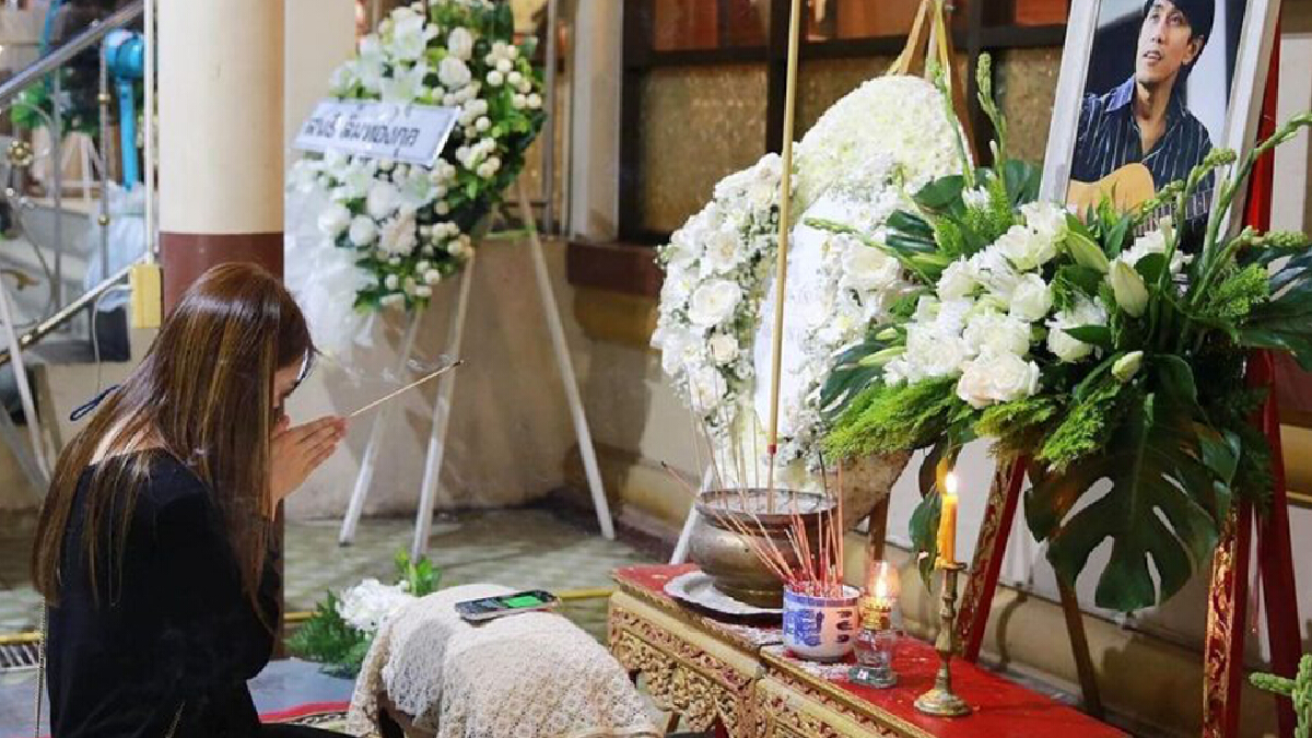 ลูกสาว “อ๊อด คีรีบูน” พรั่งพรูความในใจถึงคุณพ่อที่จากไป ลูกสาว “อ๊อด คีรีบูน” พรั่งพรูความในใจถึงคุณพ่อที่จากไป