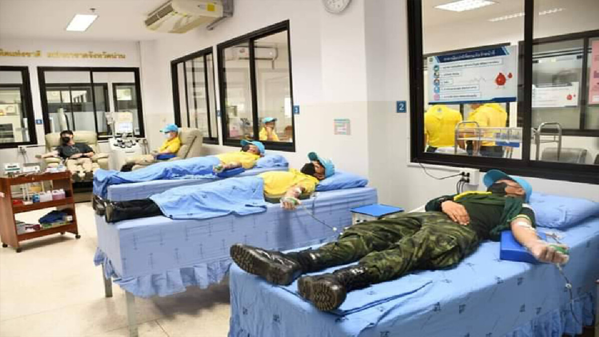 มทบ.38 จัดพิธีบำเพ็ญกุศล-น้อมรำลึกเนื่องในวันคล้ายวันสวรรคต ร.9