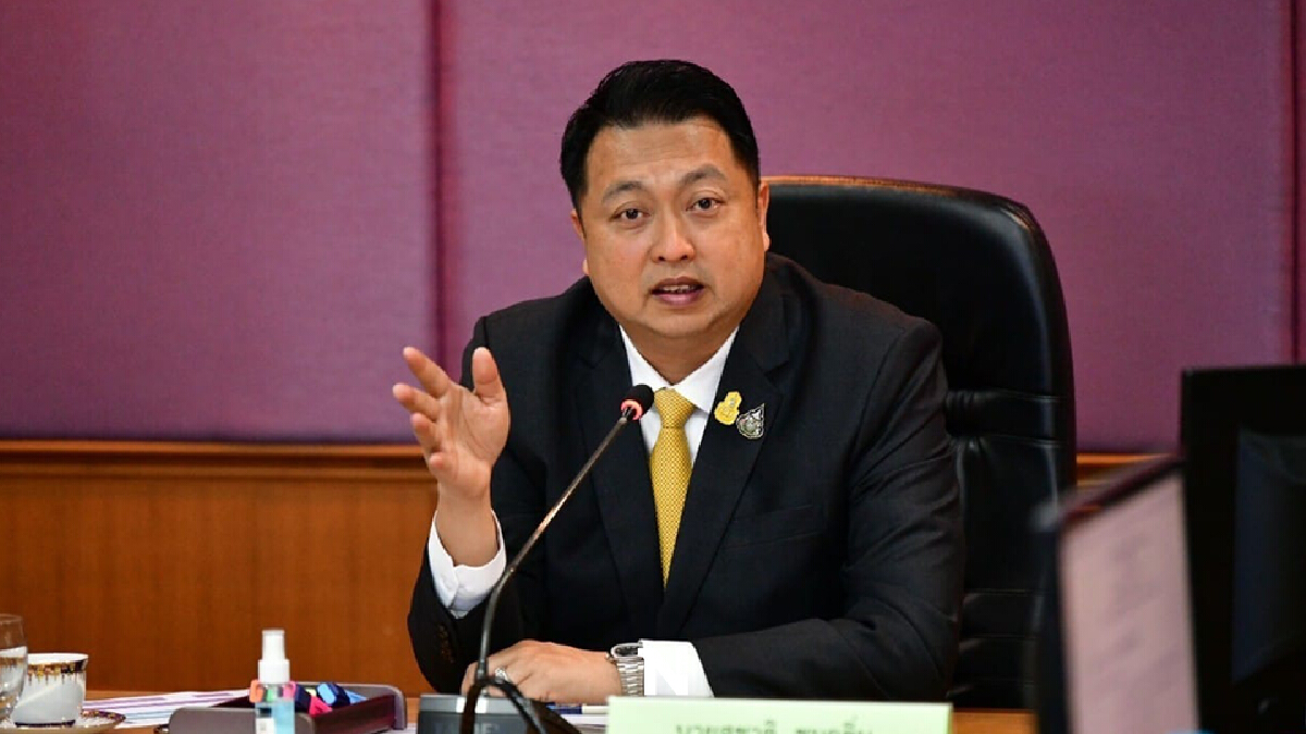 สุชาติ น้อมนำปรัชญาเศรษฐกิจพอเพียง สร้าง “แรงงานพันธุ์ดี”