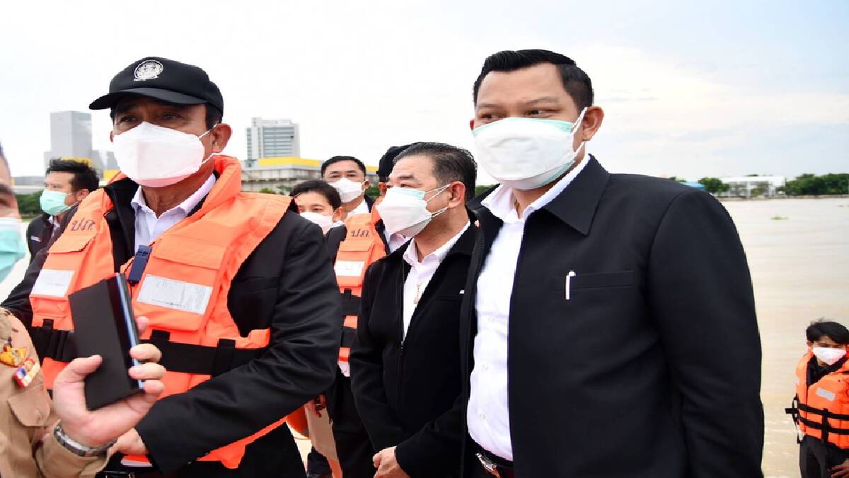 นายกฯ ปลื้ม “คลองโอ่งอ่าง” กลับมาเปิดให้บริการแล้ว นายกฯ ปลื้ม “คลองโอ่งอ่าง” กลับมาเปิดให้บริการแล้ว