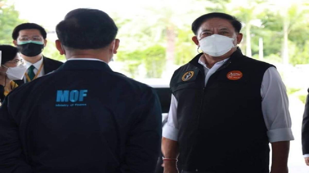กทม.เปิด สายด่วน 50 เขต รับแจ้งการทำผิดมาตรการป้องกัน โควิด-19 กทม.เปิด สายด่วน 50 เขต รับแจ้งการทำผิดมาตรการป้องกัน โควิด-19