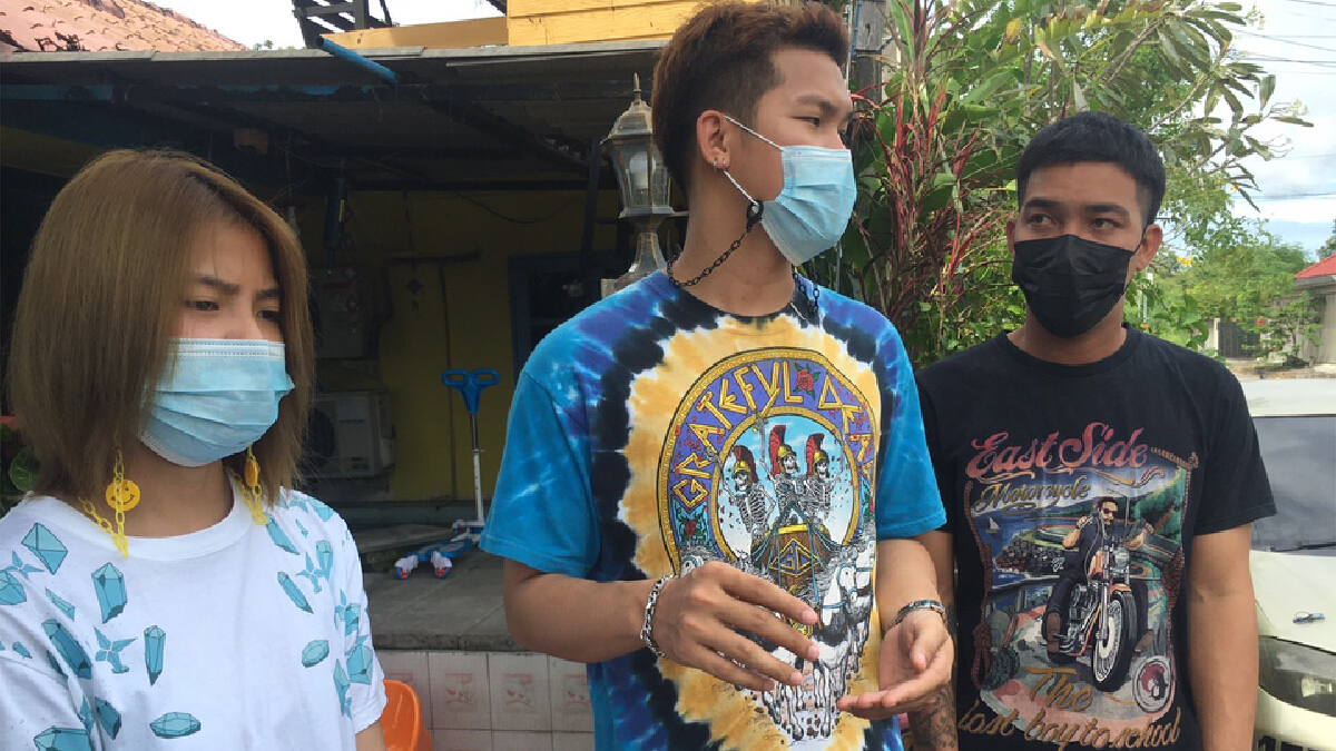 มิจฉาชีพหลอกซื้อมือถือ ก่อนออกอุบายฉกไอโฟน 12 โปรขึ้นจยย.ขับหนี