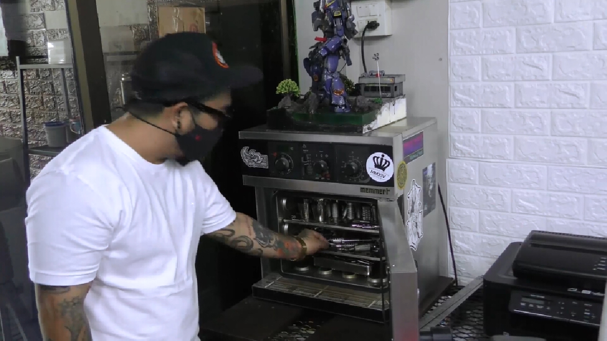 คลายล็อก!! ร้านสักลายสงขลาดีใจหลังศบค.ผ่อนคลายเปิดร้านได้