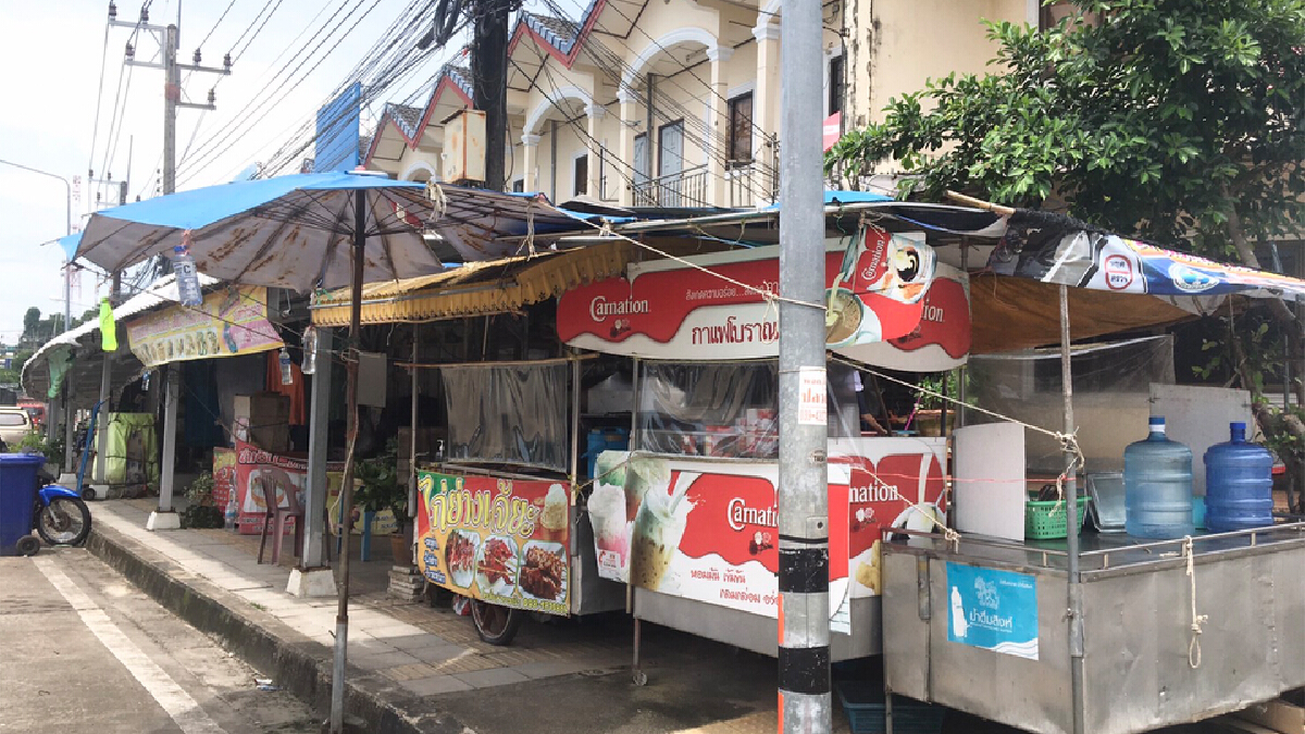 ตลาดการค้าชายแดนบ้านหาดเล็กเงียบเหงาเหตุโควิด-19 ระบาดหนัก ป่วย 50 รายแล้ว