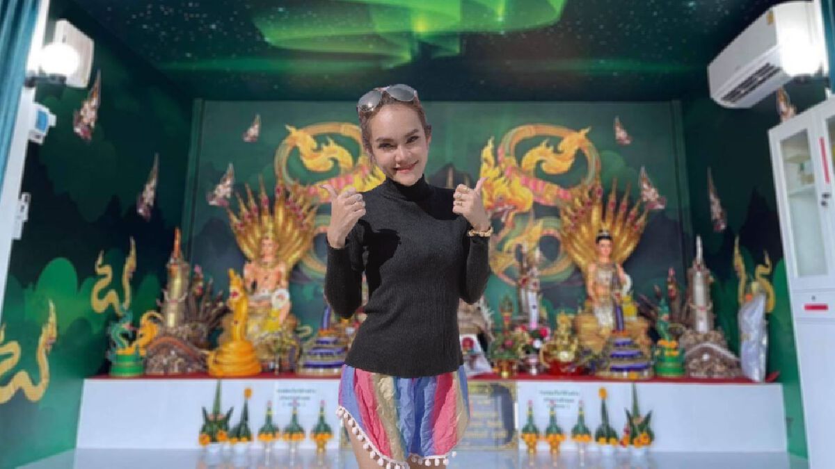 ศาลเตือน "แม่น้ำหนึ่ง" ห้ามชักชวนหรือโฆษณาคนเล่นพนันหวยออนไลน์ ศาลเตือน "แม่น้ำหนึ่ง" ห้ามชักชวนหรือโฆษณาคนเล่นพนันหวยออนไลน์