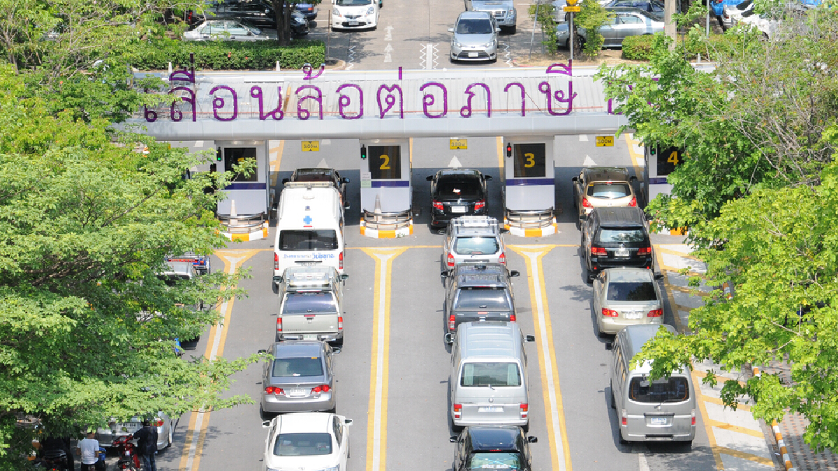 ขนส่งฯ เปิดสถิติปี 64 เก็บภาษีรถ กทม. 5.9 ล้านคัน