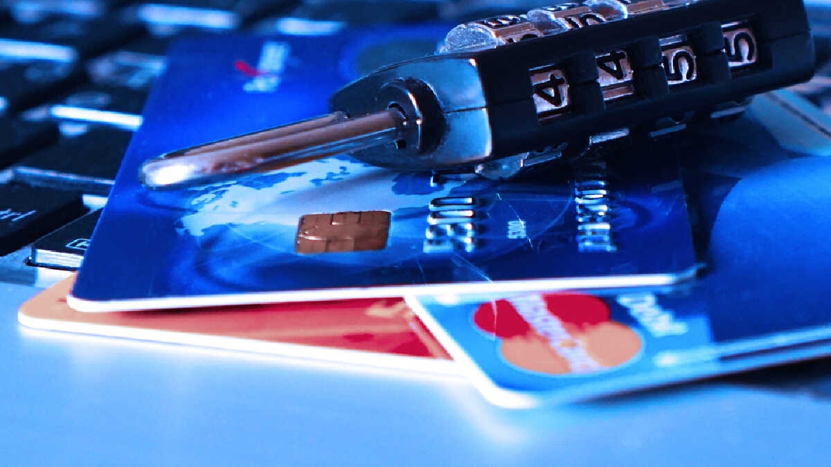 ถูก“แฮก” ข้อมูลเงินในบัญชีแก้ไขอย่างไร