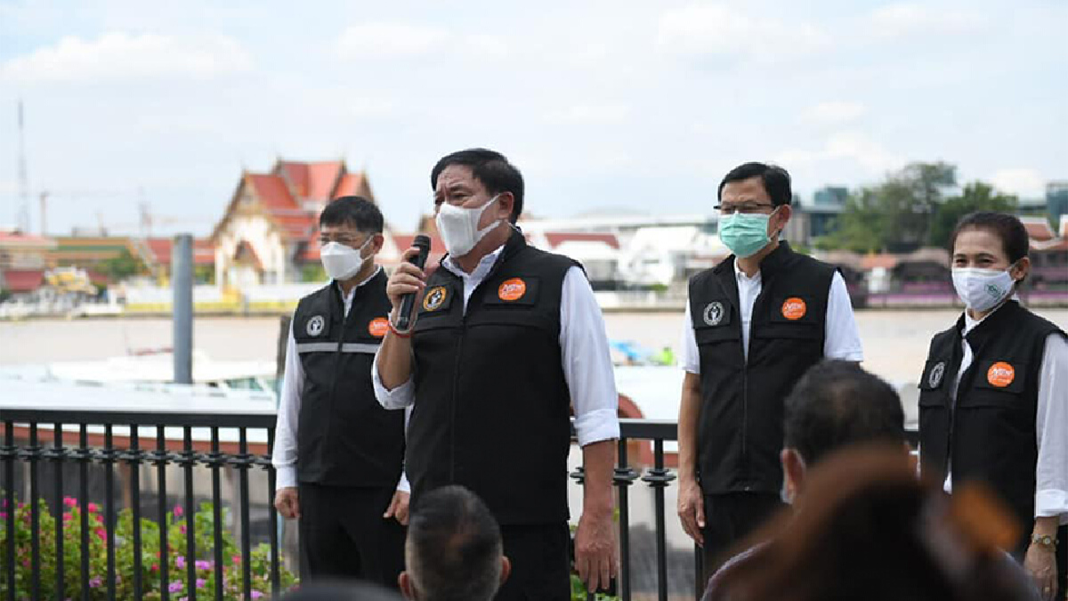 ผู้ว่าฯ กทม. ตรวจเยี่ยมให้กำลังใจชาวชุมชนริมแม่น้ำเจ้าพระยา ผู้ว่าฯ กทม. ตรวจเยี่ยมให้กำลังใจชาวชุมชนริมแม่น้ำเจ้าพระยา