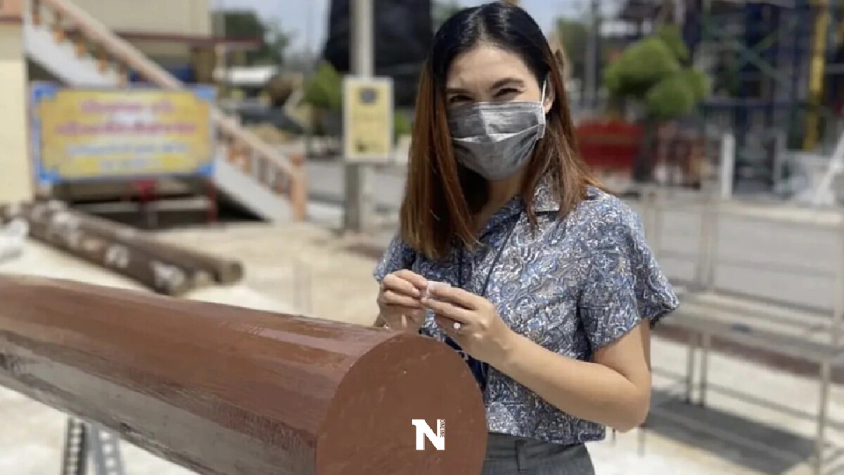 "ฝน" จุดประทัดถวายพ่อปู่ ได้เลขเด็ด 3 ตัว ฝากแฟนคลับและคอหวย "ฝน" จุดประทัดถวายพ่อปู่ ได้เลขเด็ด 3 ตัว ฝากแฟนคลับและคอหวย
