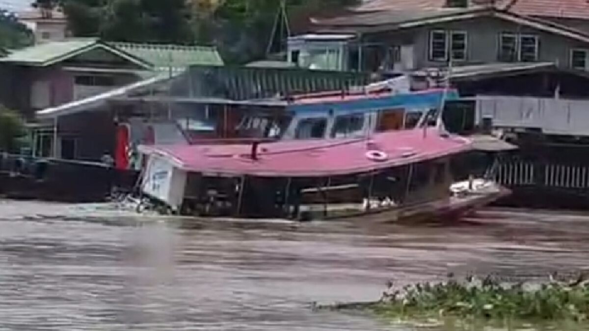 ด่วน ! อยุธยาเรือล่มซ้ำอีกใกล้จุดเดิม ด่วน ! อยุธยาเรือล่มซ้ำอีกใกล้จุดเดิม