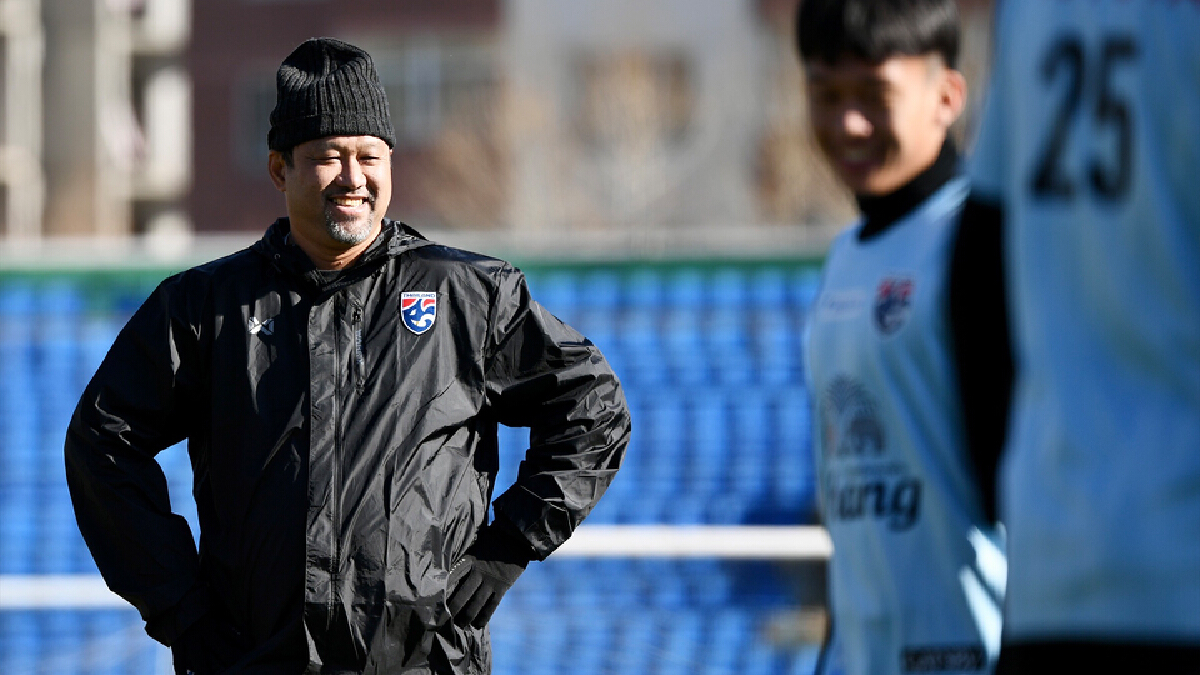 "โค้ชโย่ง" กำชับแข้งช้างศึก U23 เล่นรัดกุมเกมชนมองโกเลีย "โค้ชโย่ง" กำชับแข้งช้างศึก U23 เล่นรัดกุมเกมชนมองโกเลีย
