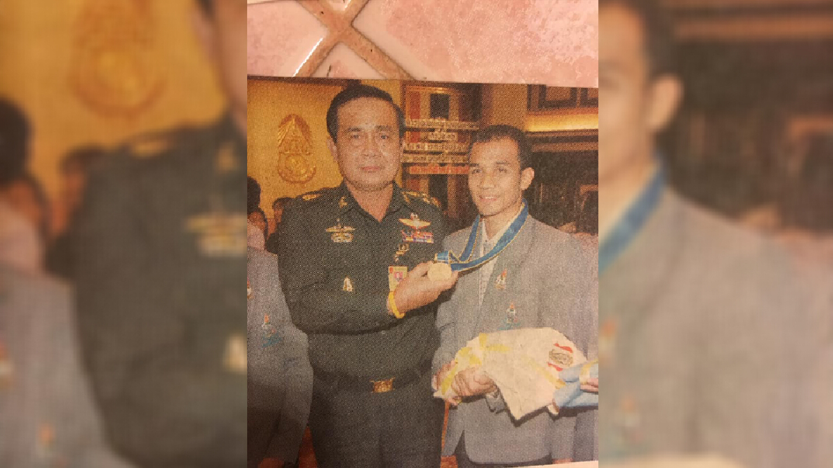 "วรพจ เพชรขุ้ม"ครวญชกเพื่อชาติแต่ไม่เคยได้เลื่อนยศ วอนกองทัพปูนบำเหน็จบ้าง "วรพจ เพชรขุ้ม"ครวญชกเพื่อชาติแต่ไม่เคยได้เลื่อนยศ วอนกองทัพปูนบำเหน็จบ้าง