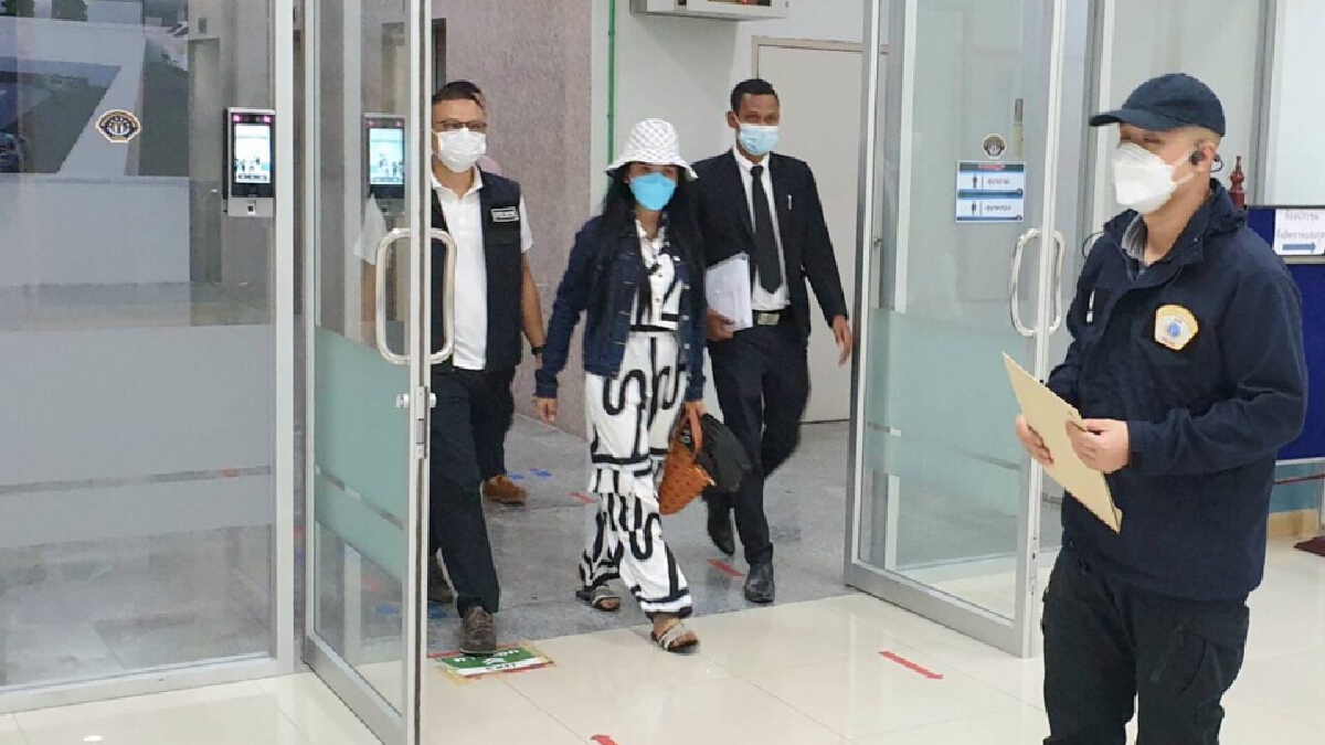 ตำรวจ ปอศ. ยื่นฝากขัง "ซ้อปลา" ศาลไม่ให้ประกันคอตกนอนคุก