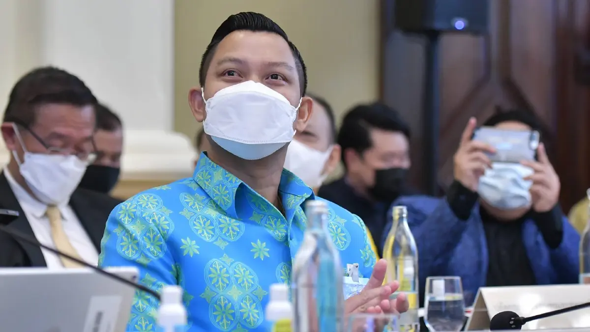 "ธนกร" เผย เตรียมให้ลงทะเบียน บัตรสวัสดิการแห่งรัฐ มอบเป็นของขวัญปีใหม่