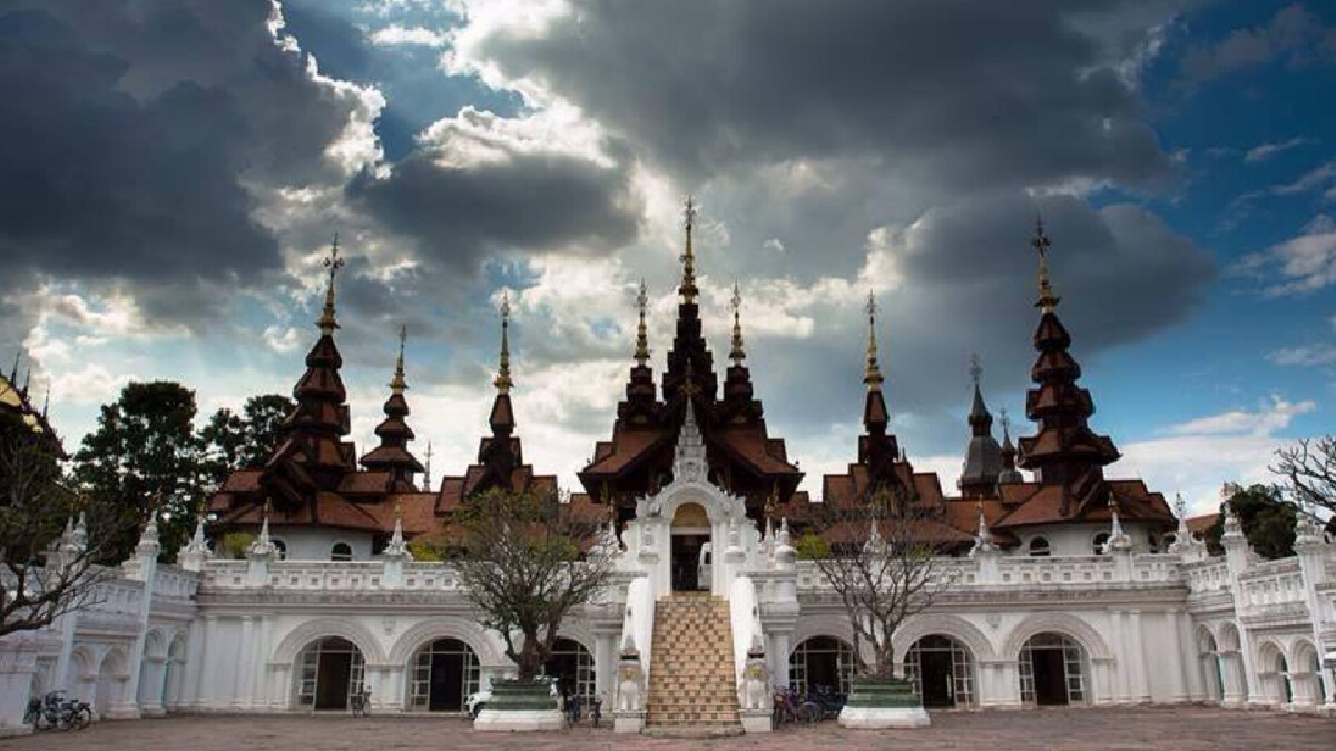 เปิดมหากาพย์ดราม่า “โรงแรมดาราเทวี” จากวันแรกถึงวันล้มละลาย เปิดมหากาพย์ดราม่า “โรงแรมดาราเทวี” จากวันแรกถึงวันล้มละลาย