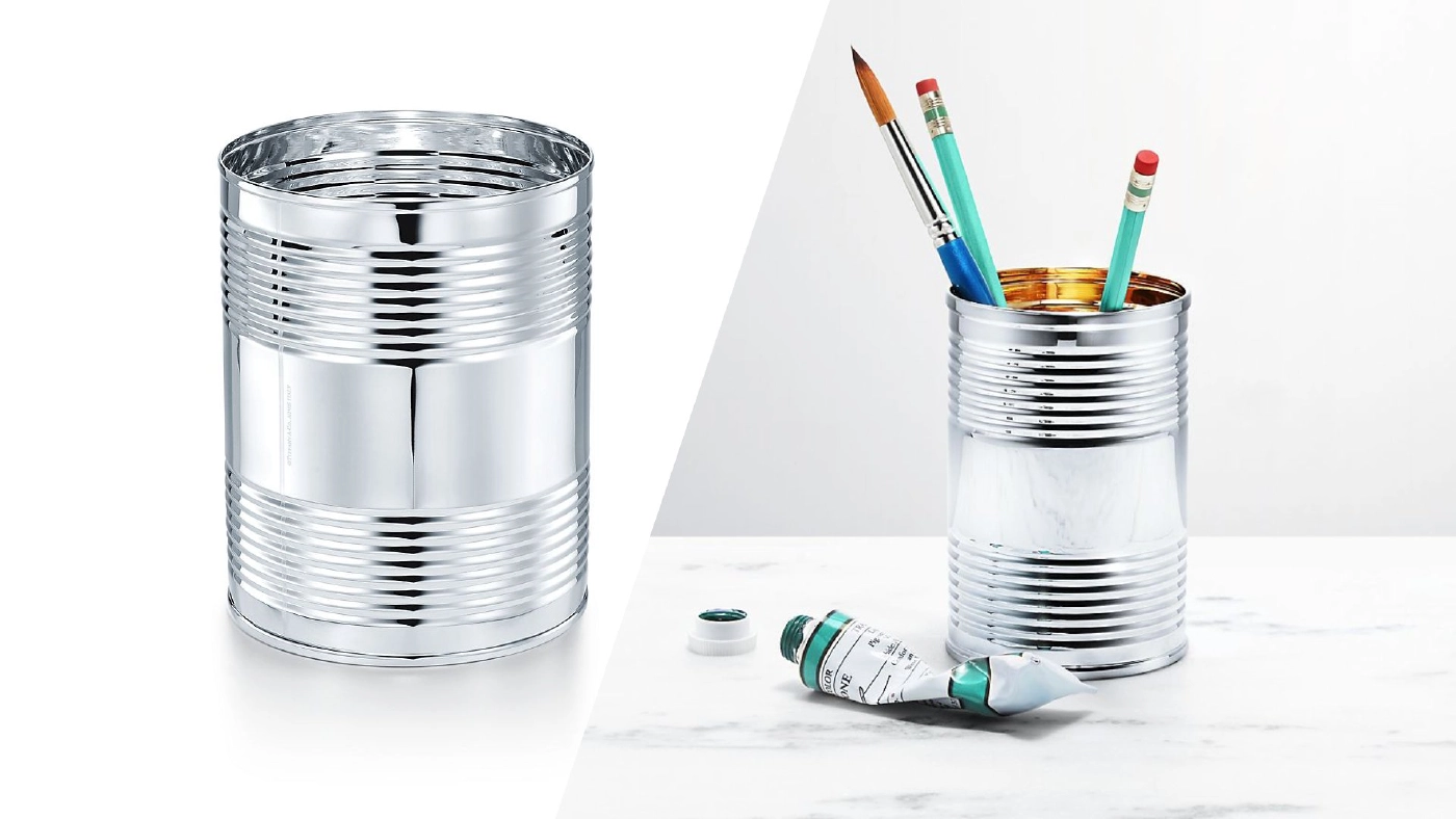 โซเชียลแห่แชร์แก้วใส่ปากกาแบรนด์ "Tiffany & Co." ราคาครึ่งแสน