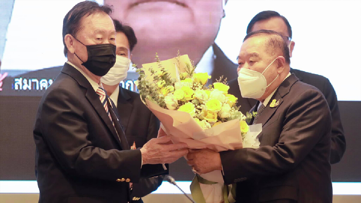 "บิ๊กป้อม" นั่งประธานโอลิมปิคไทยสมัย 2