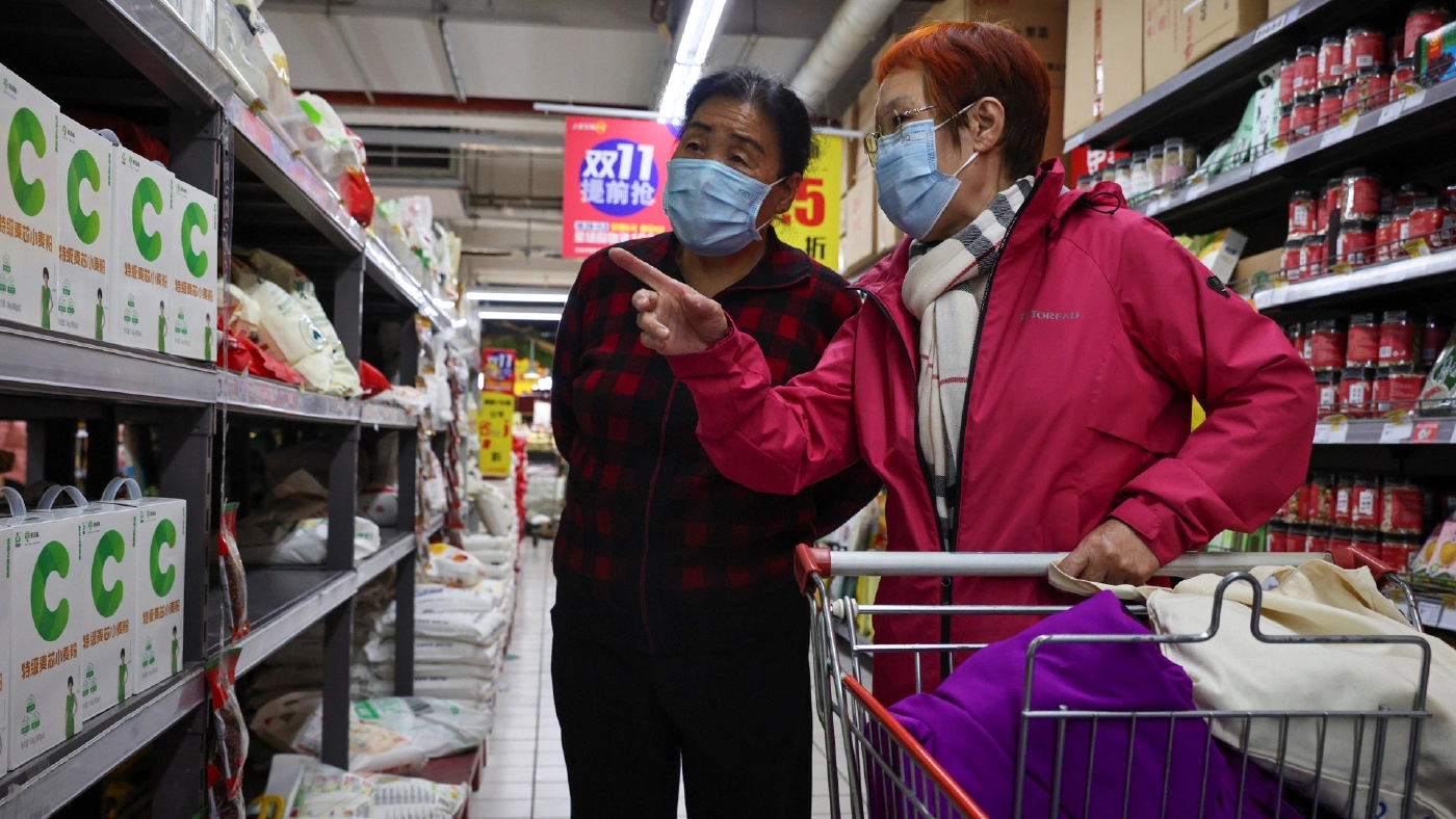 ชาวจีนตื่นตระหนก รัฐบาลสั่งตุนสินค้า