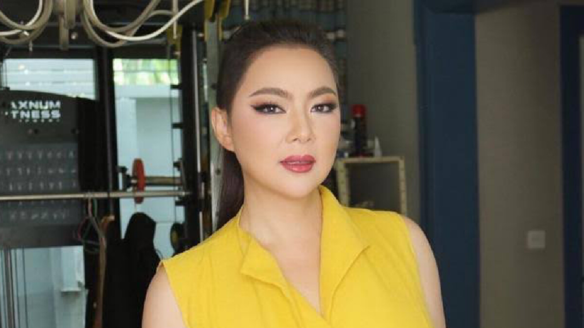 "บุ๋ม ปนัดดา" ไม่ทนแฉหนุ่มเหนืออ้างทำงานกรมทางหลวง ส่งข้อความหื่นหา "บุ๋ม ปนัดดา" ไม่ทนแฉหนุ่มเหนืออ้างทำงานกรมทางหลวง ส่งข้อความหื่นหา